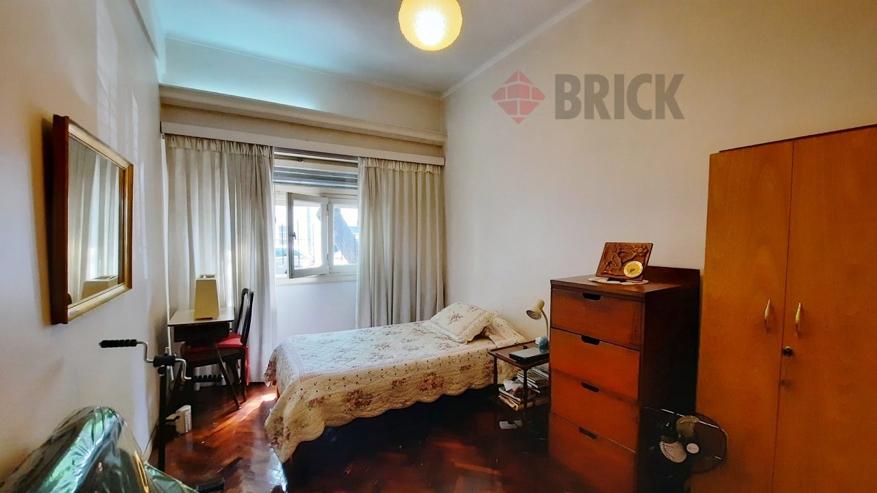 AGUIRRE al 1100 Piso PB 6