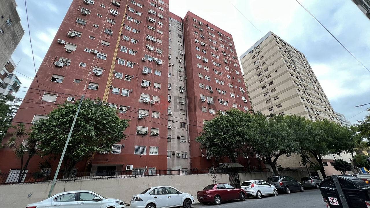 THAMES al 400 Piso 6 14