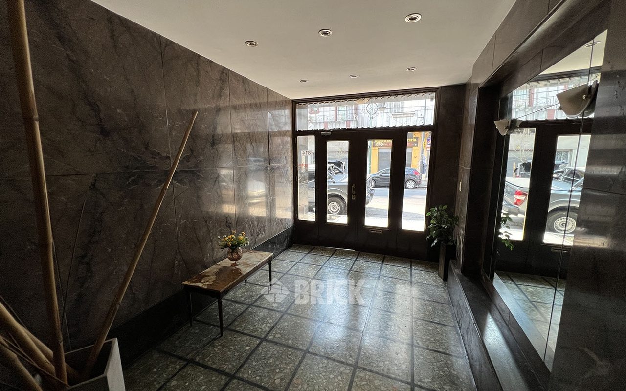 CAMARGO al 800 Piso 4 21