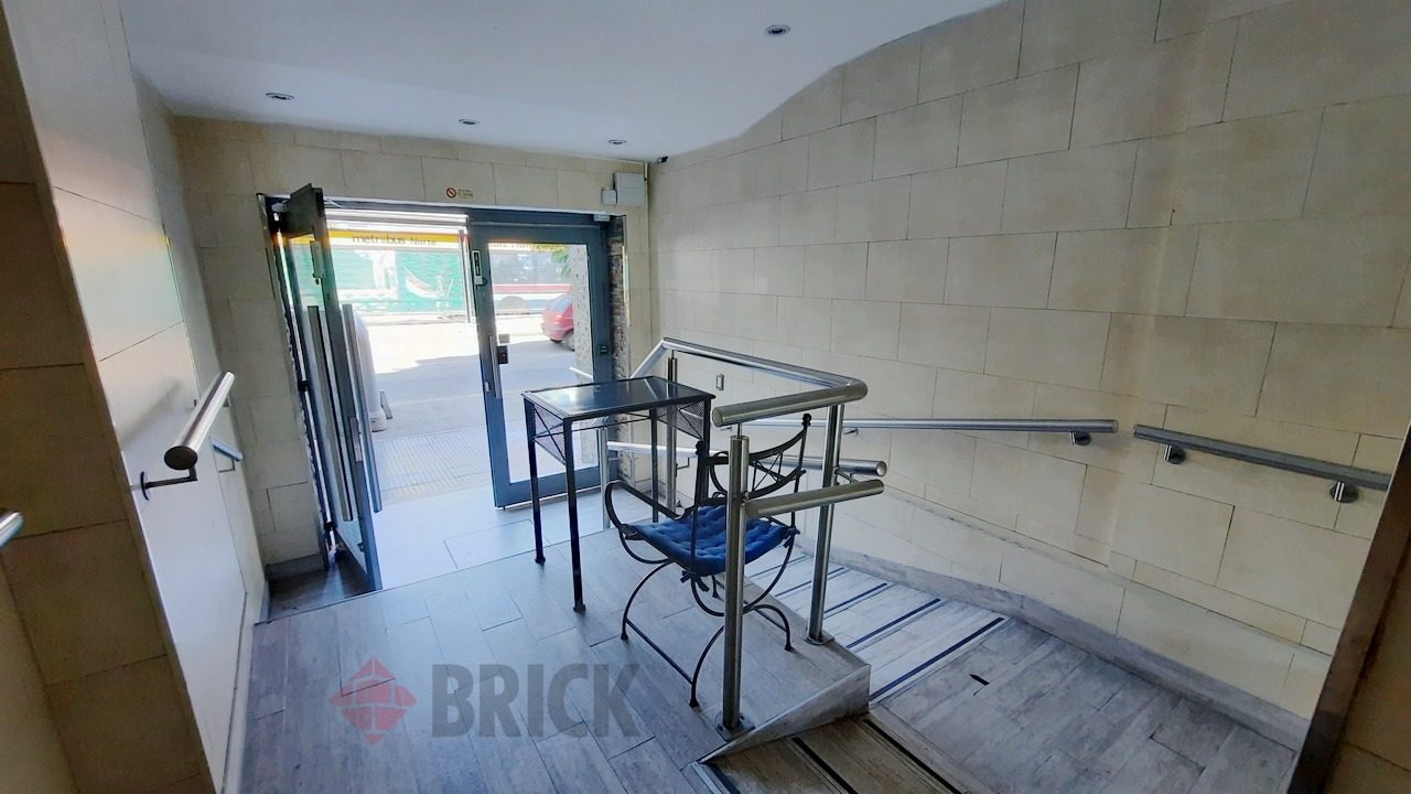 CABILDO, AV. al 4200 Piso 1 20