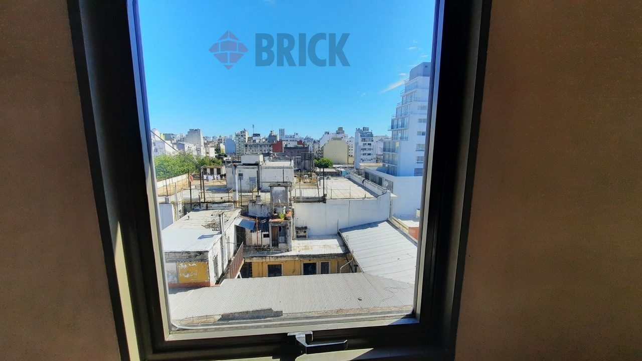 SANTIAGO DEL ESTERO al 600 Piso 7 18