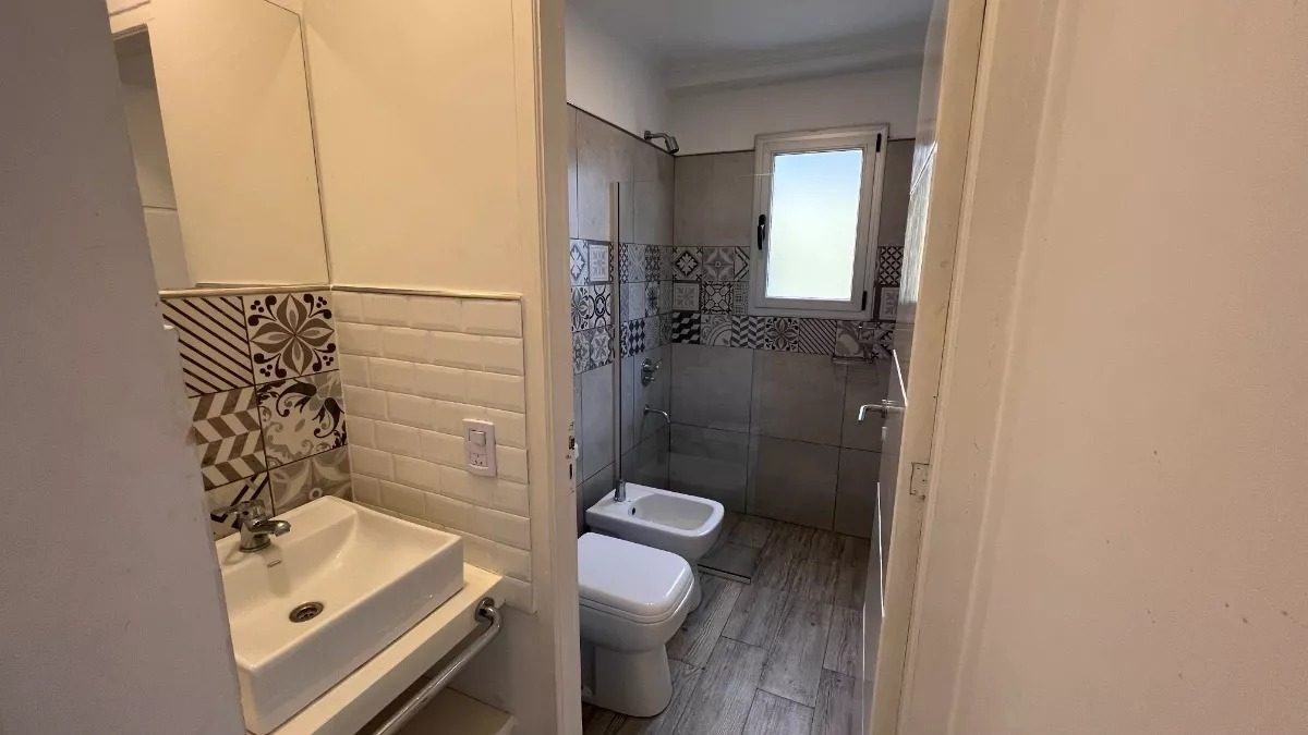 LAS GAVIOTAS (CALLE 30) 10