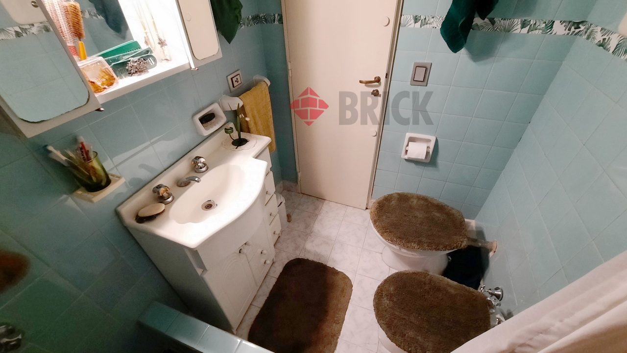 GRANADEROS al 400 Piso 2 12