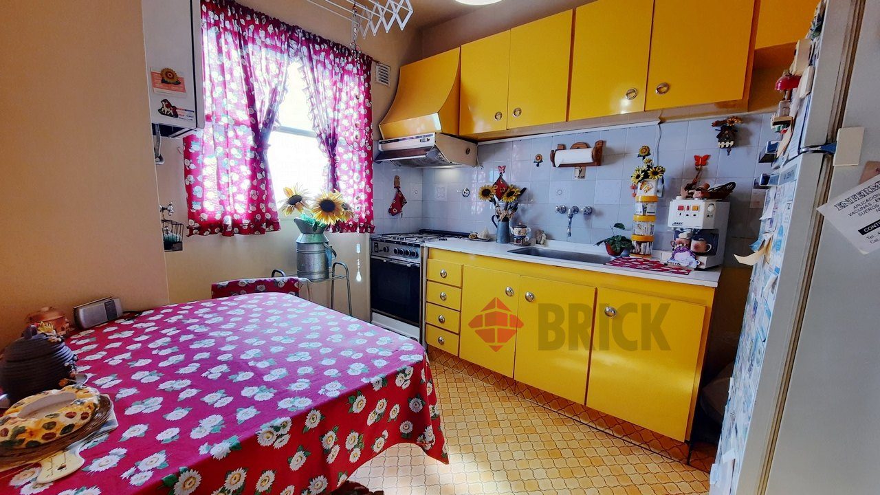 GRANADEROS al 400 Piso 2 13