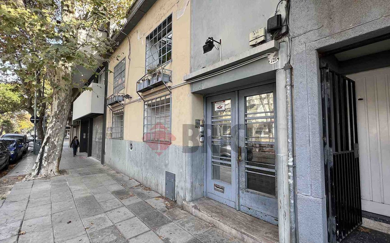 ACEVEDO al 700 Piso PB 14