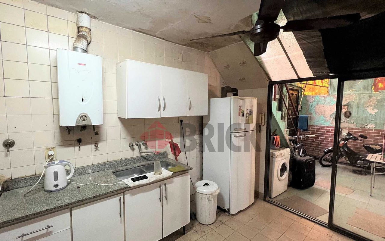 ACEVEDO al 700 Piso PB 5