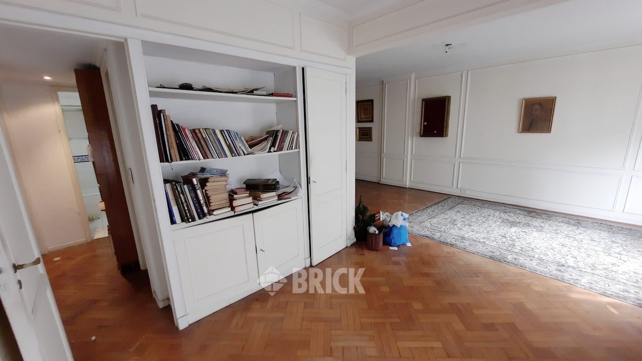 CALLAO, AV. al 1900 Piso 7 7