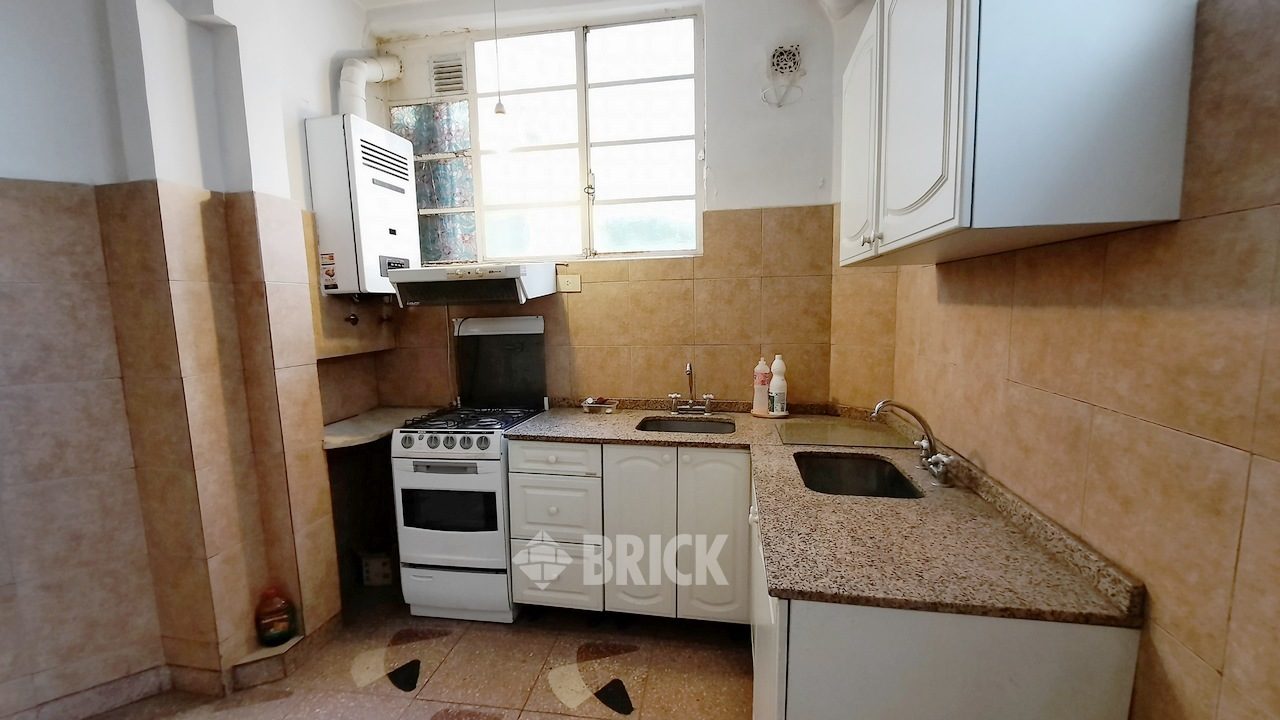 CORDOBA, AV. al 1400 Piso 4 16