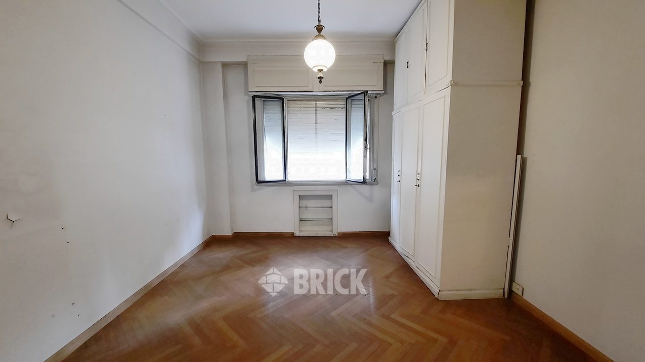 CORDOBA, AV. al 1400 Piso 4 4