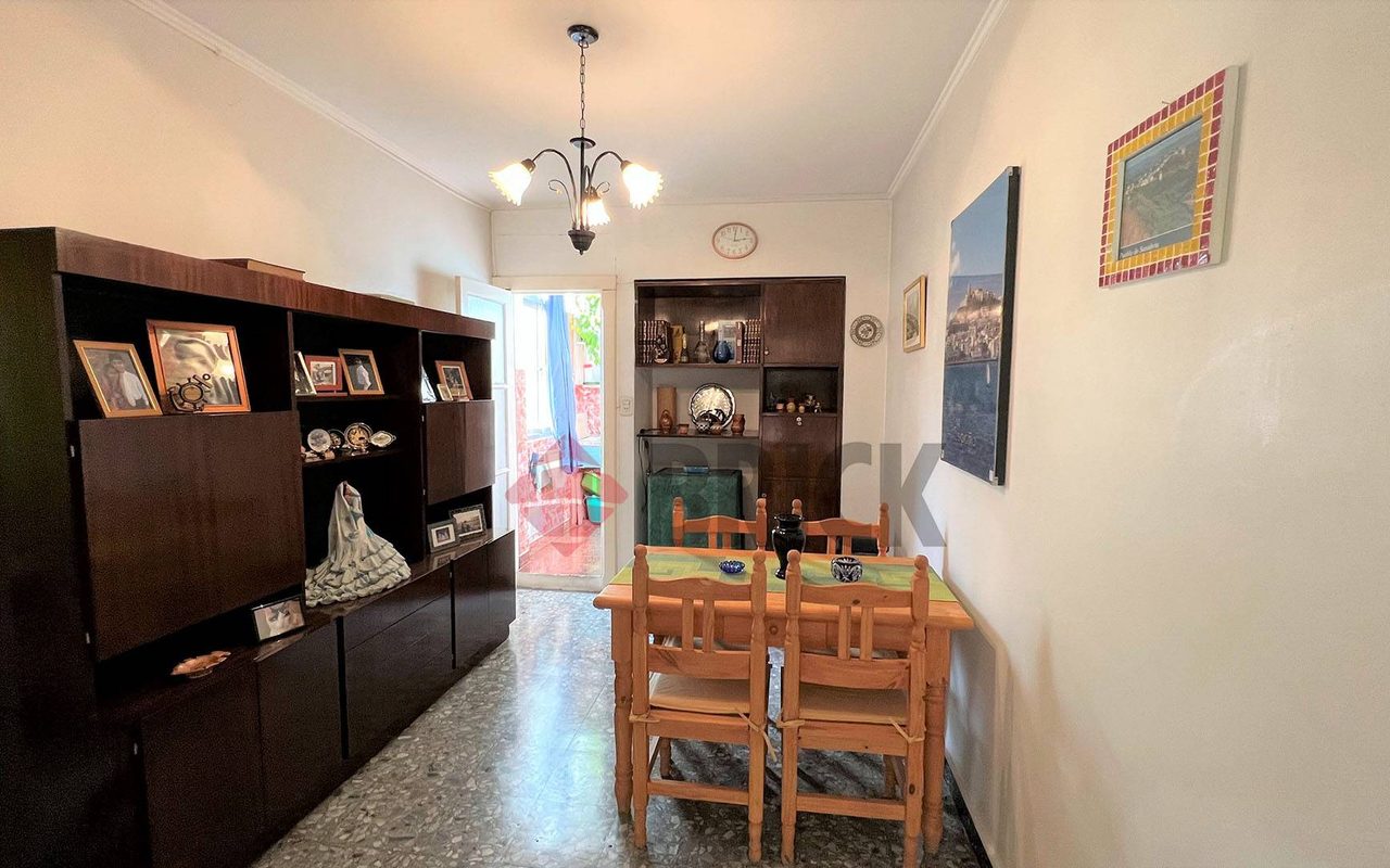 MITRE, EMILIO al 1700 Piso 1 2