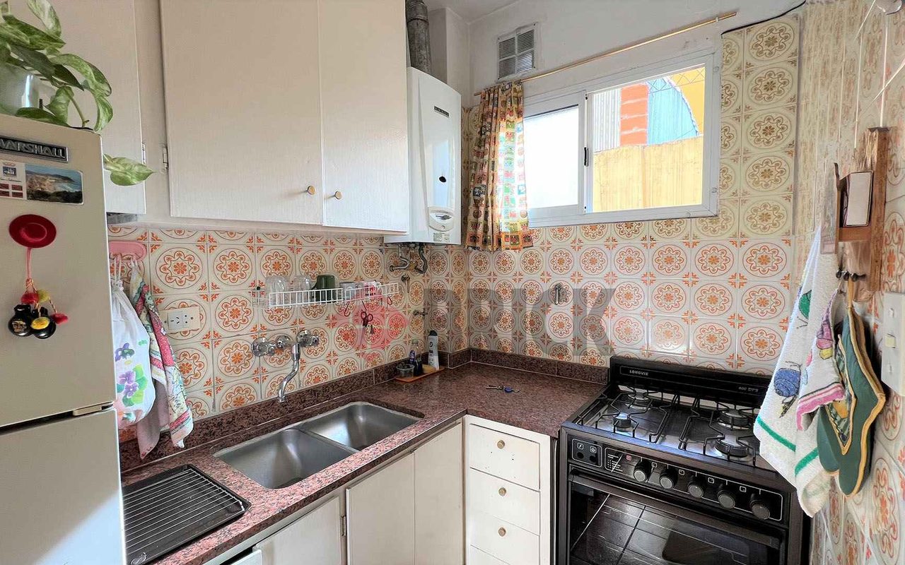 MITRE, EMILIO al 1700 Piso 1 4