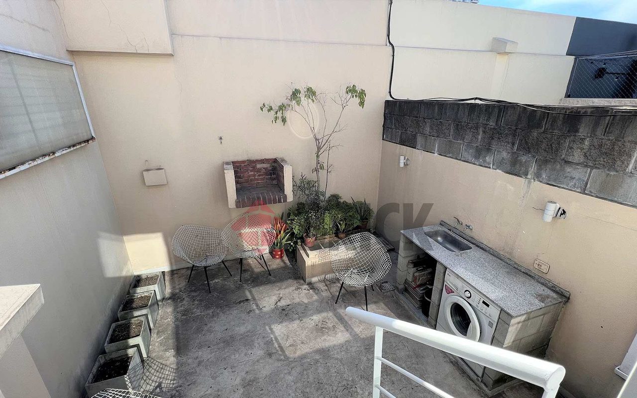 ROJAS al 600 Piso PB 12