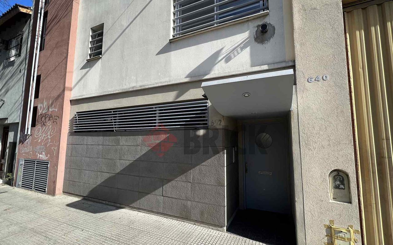 ROJAS al 600 Piso PB 15