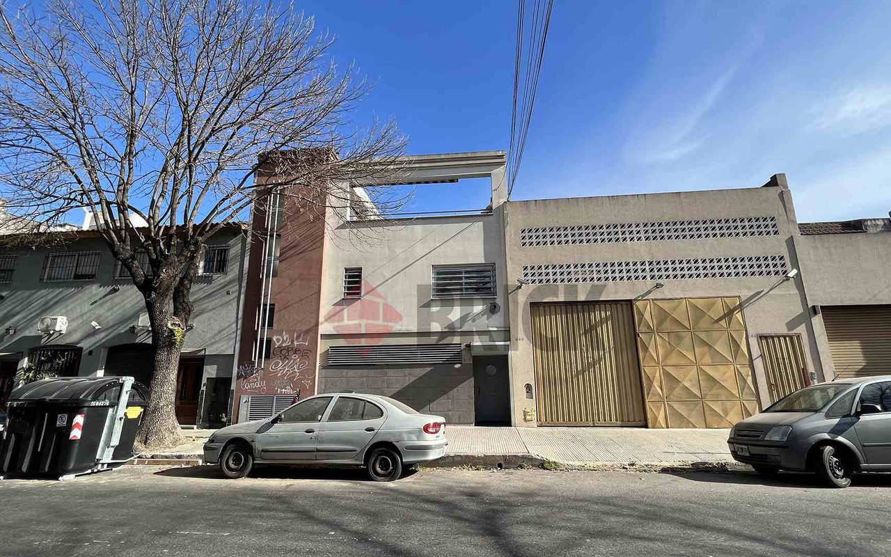 ROJAS al 600 Piso PB 17