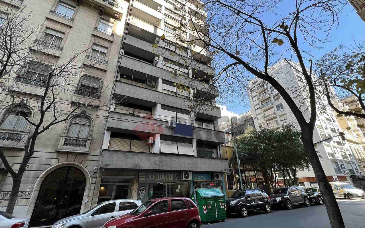 PARAGUAY al 1400 Piso 10 10