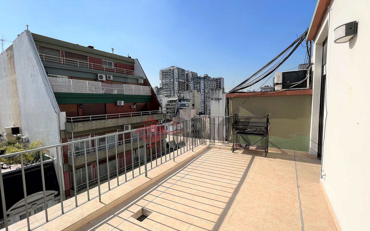 PARAGUAY al 1400 Piso 10 5