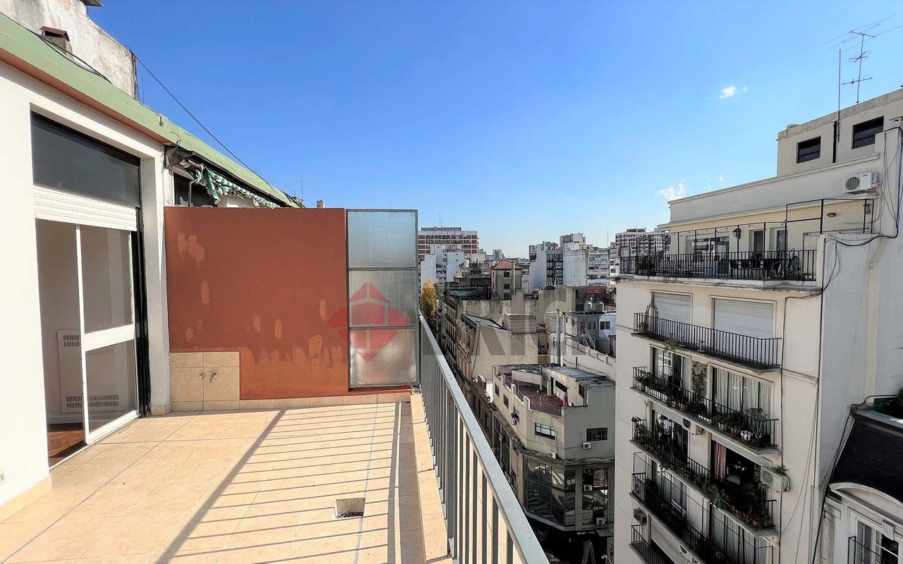 PARAGUAY al 1400 Piso 10 7