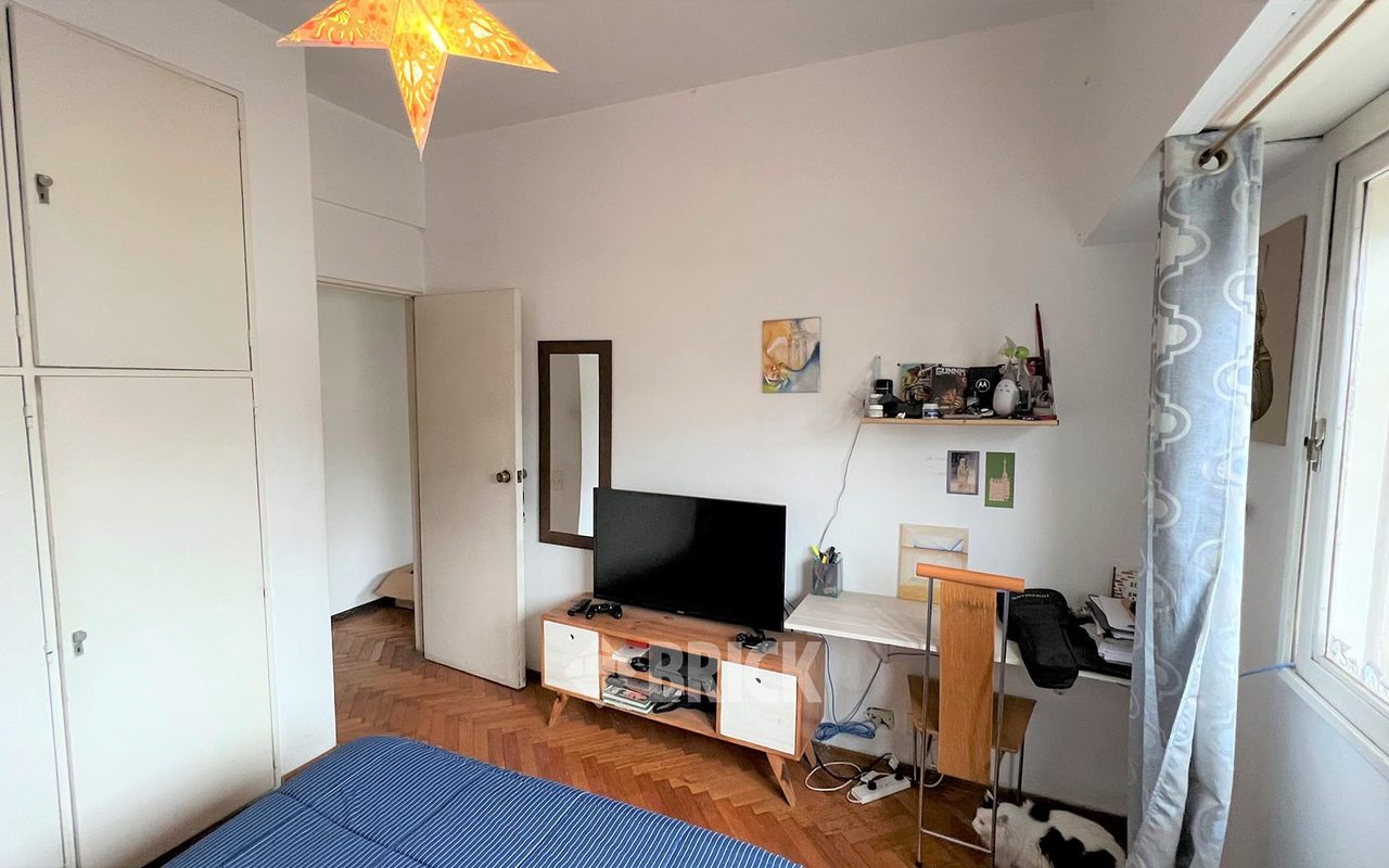 CORONEL DIAZ, AV. al 2300 Piso 8 10