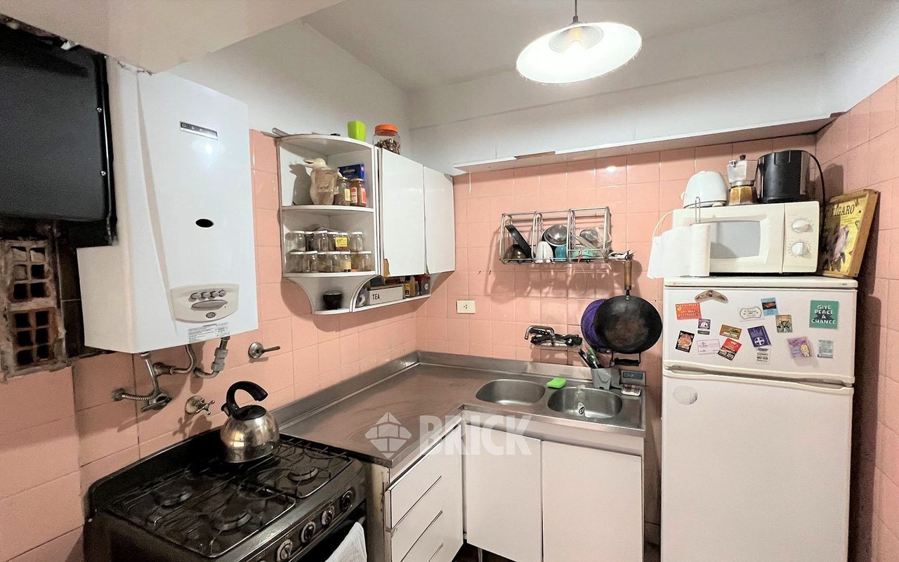 CORONEL DIAZ, AV. al 2300 Piso 8 14