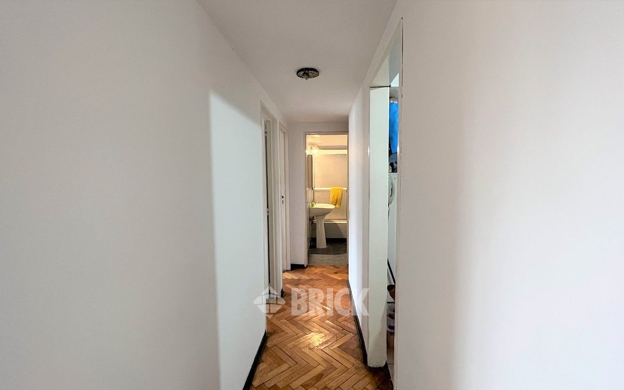 CORONEL DIAZ, AV. al 2300 Piso 8 6