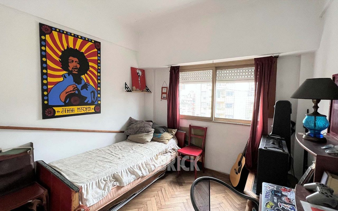 CORONEL DIAZ, AV. al 2300 Piso 8 7