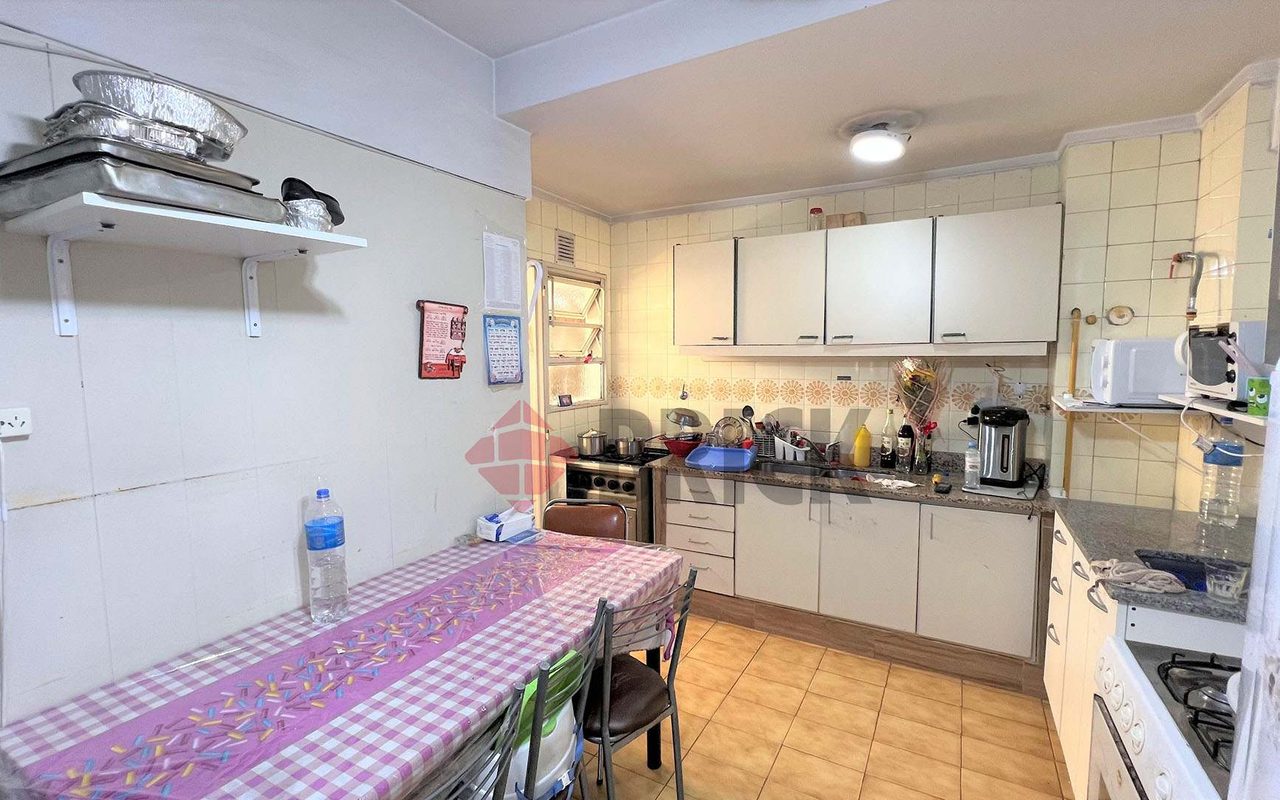 BACACAY al 2900 Piso 4 17