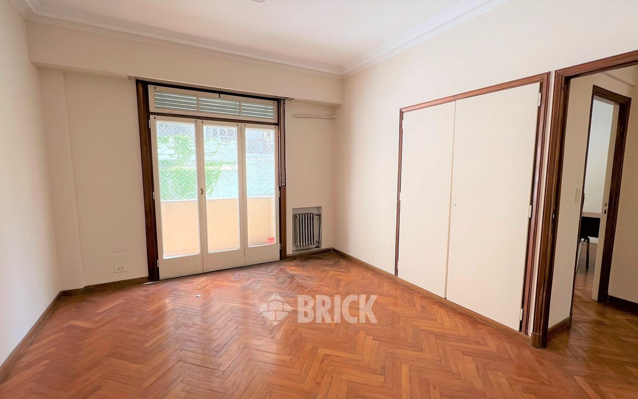 CHARCAS al 2500 Piso 1 1