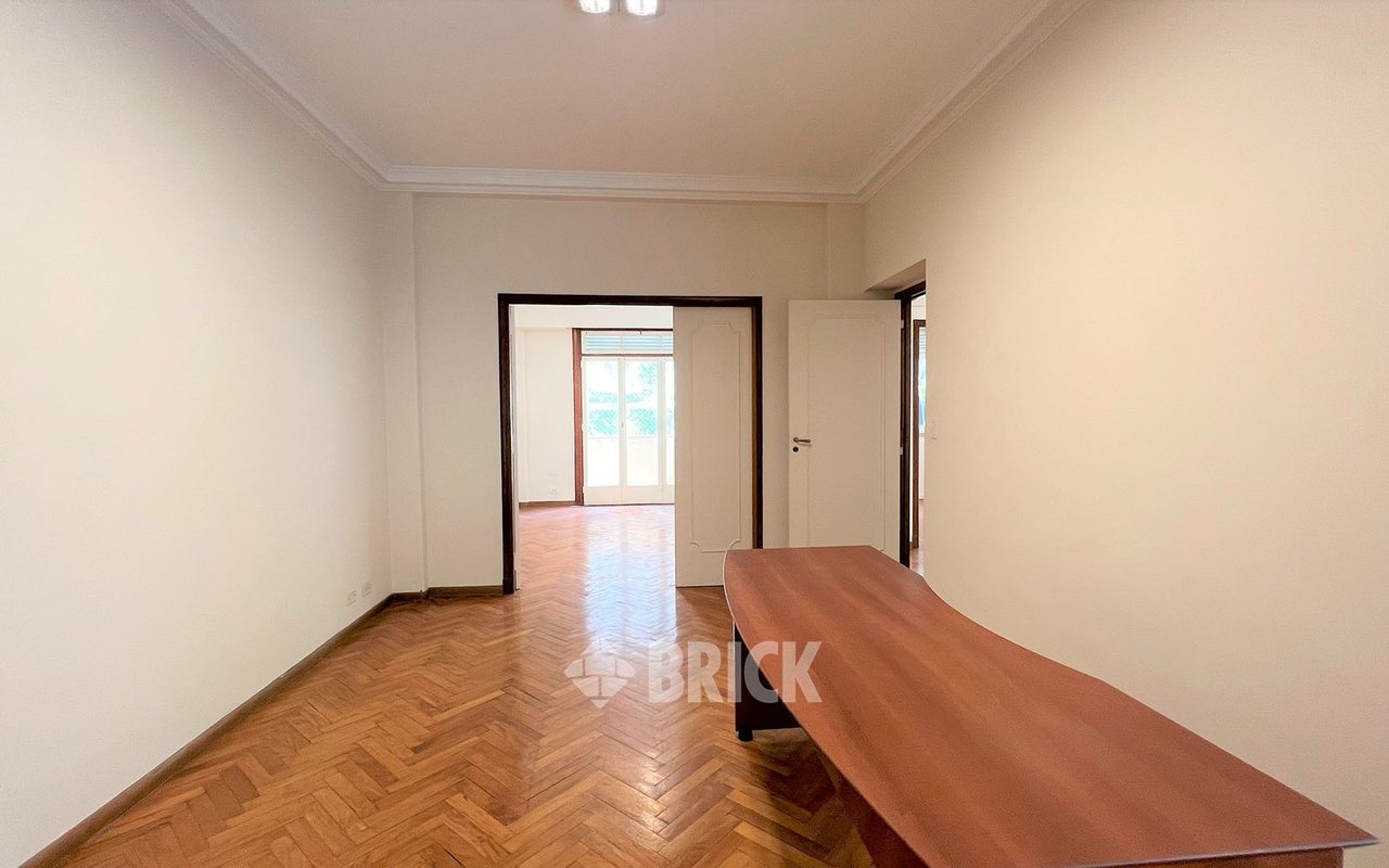 CHARCAS al 2500 Piso 1 4