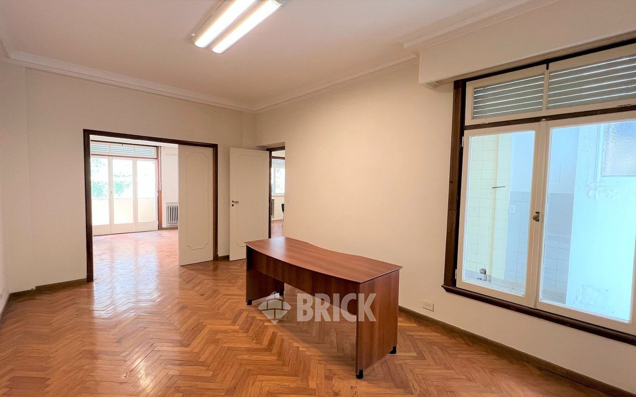 CHARCAS al 2500 Piso 1 5