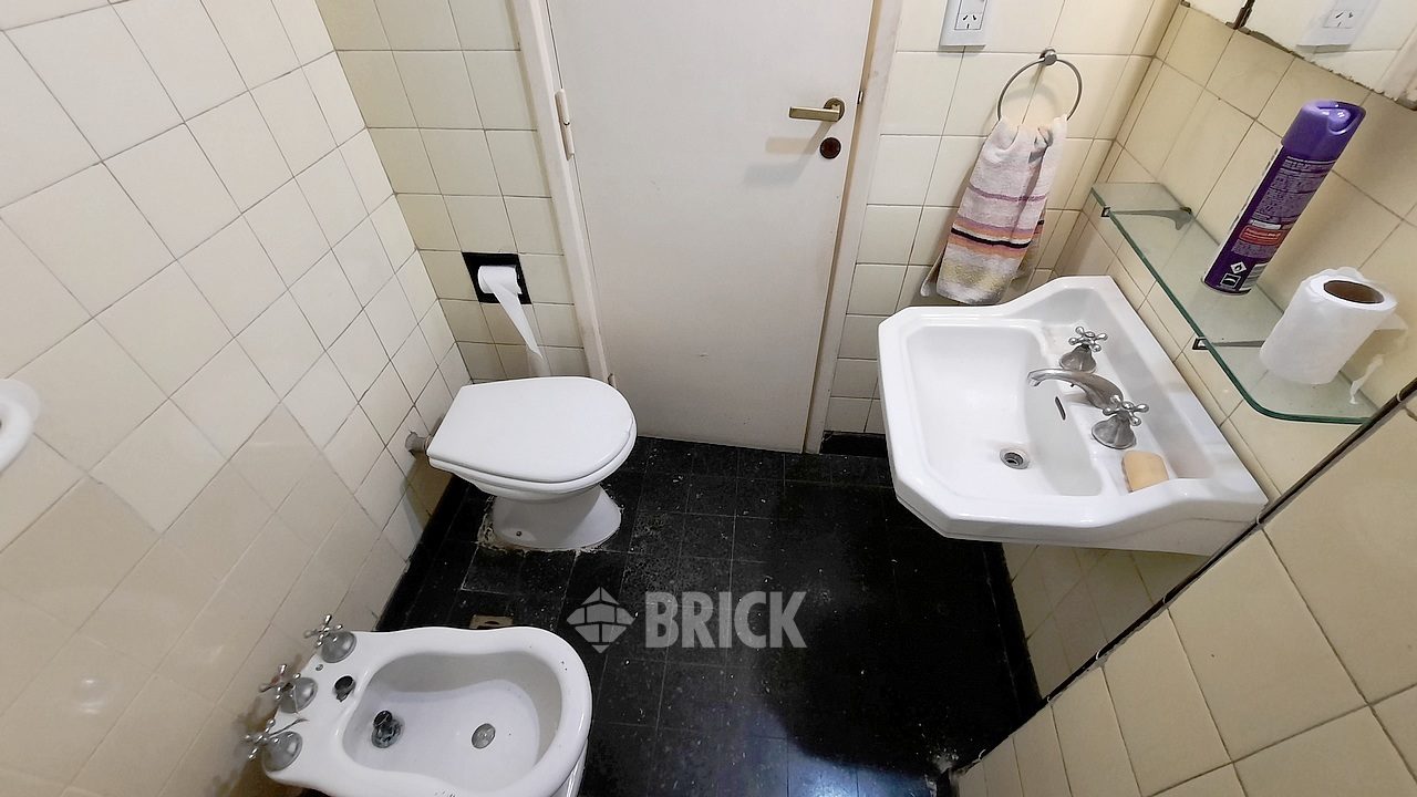 SOLIS al 600 Piso 4 20