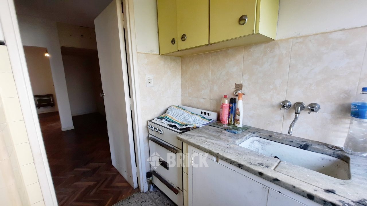 SOLIS al 600 Piso 4 23