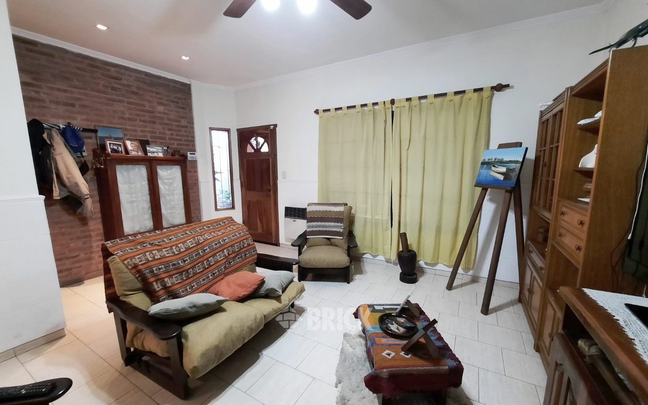 PERON, EVA, AV. al 2700 1