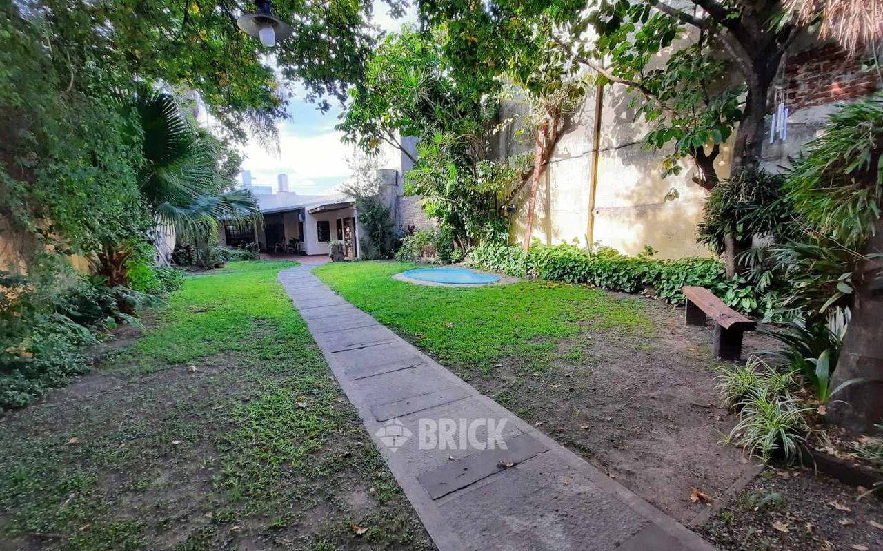 PERON, EVA, AV. al 2700 31