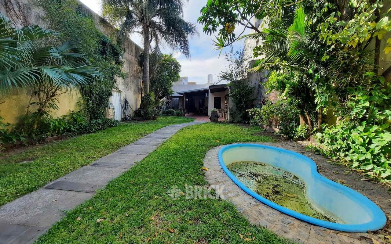 PERON, EVA, AV. al 2700 32