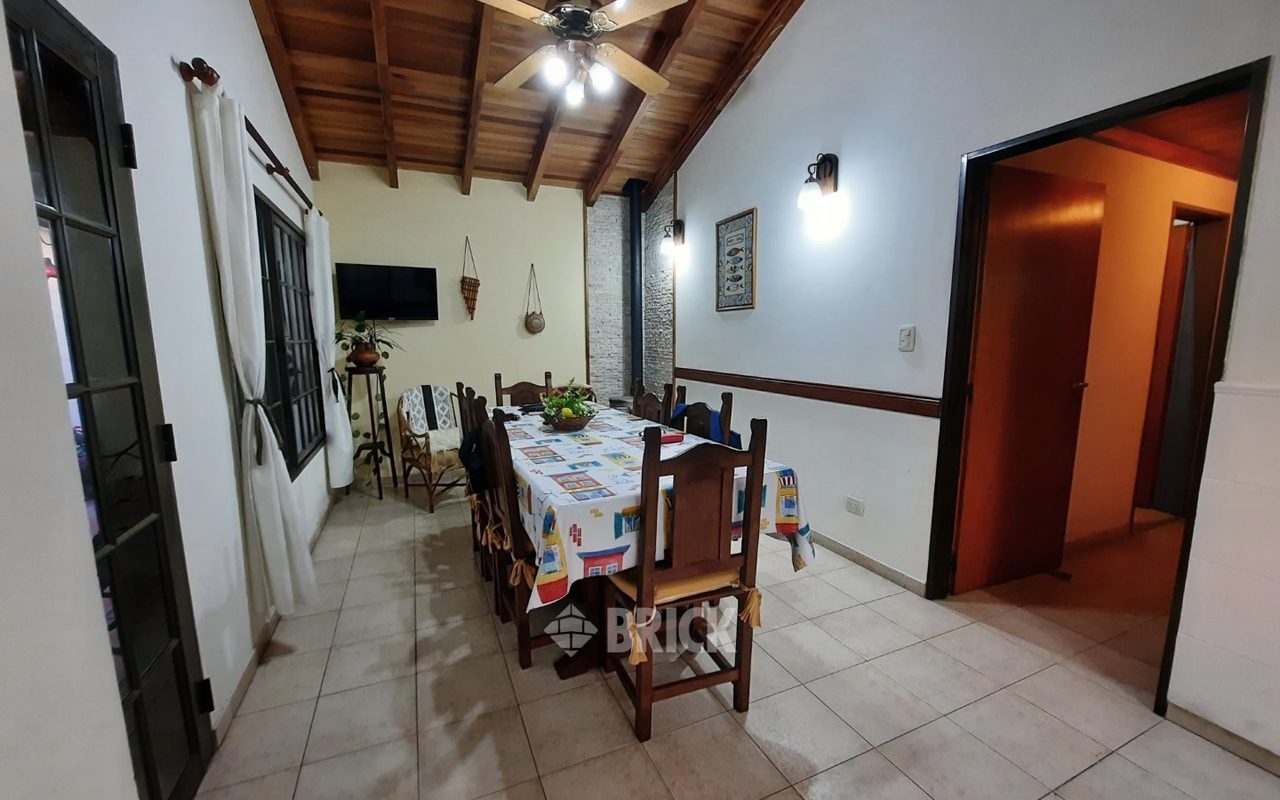 PERON, EVA, AV. al 2700 8