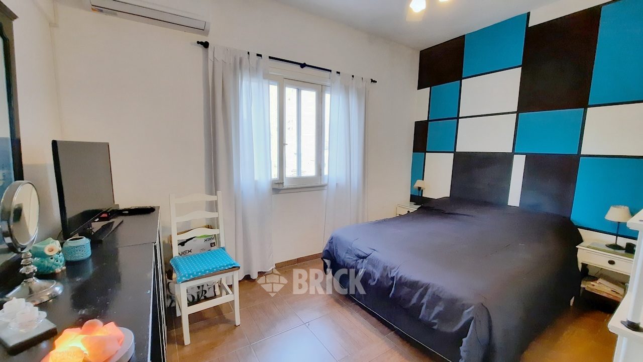 GUARDIA VIEJA al 3900 Piso 3 9