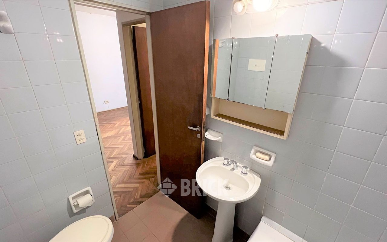 LAPRIDA al 1000 Piso 2 10