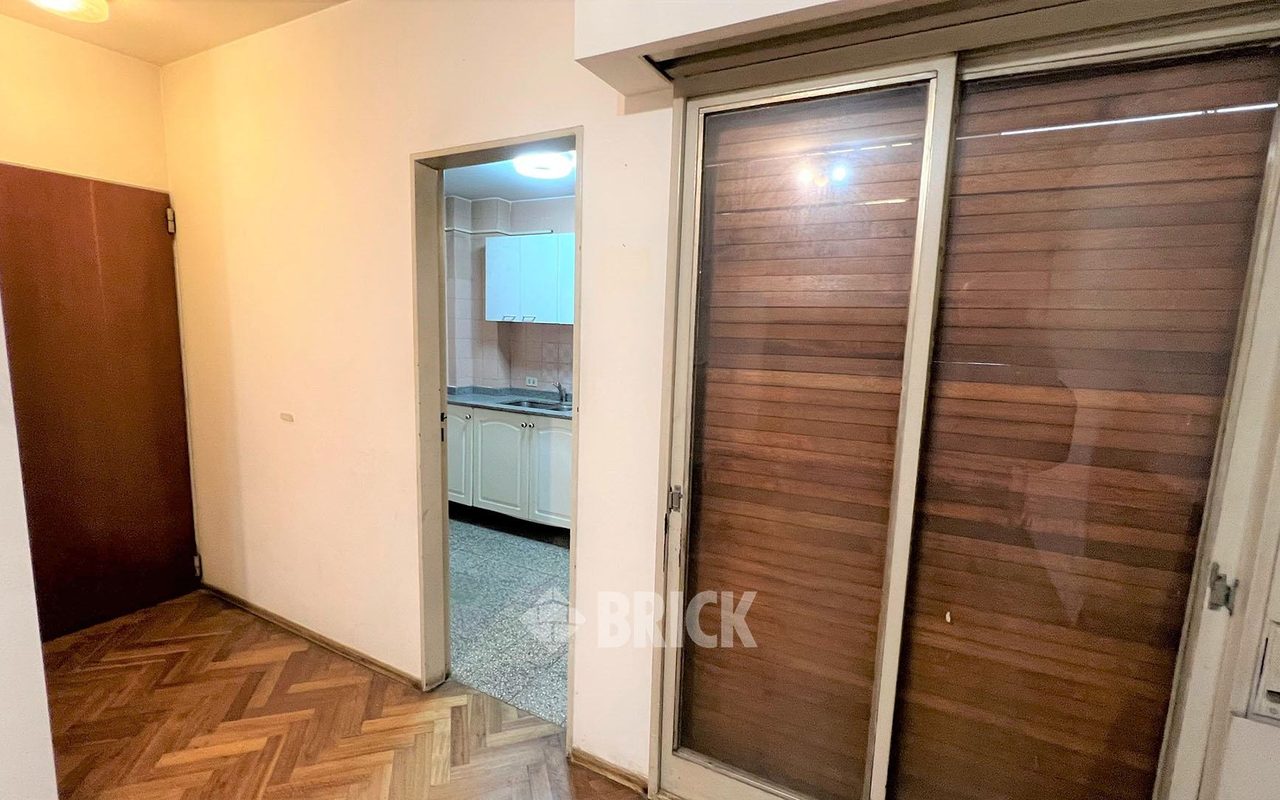 LAPRIDA al 1000 Piso 2 3