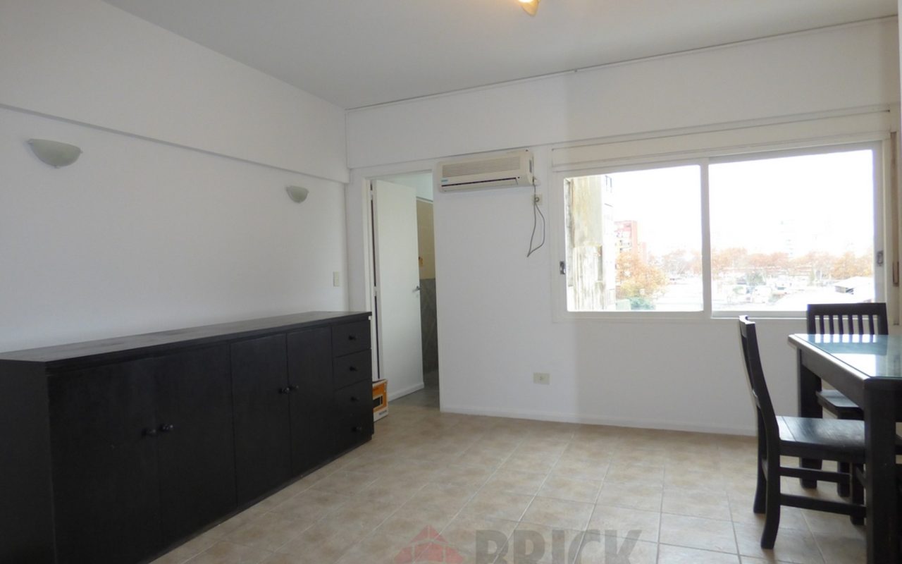 ACUÑA DE FIGUEROA, FCO. al 1400 Piso 6 1