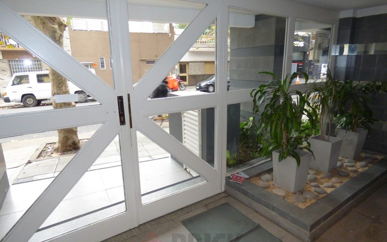 ACUÑA DE FIGUEROA, FCO. al 1400 Piso 6 20