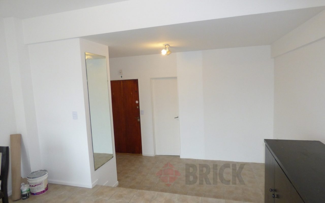 ACUÑA DE FIGUEROA, FCO. al 1400 Piso 6 7