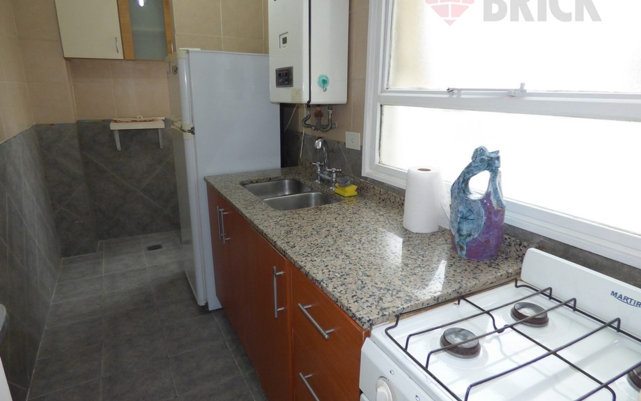 ACUÑA DE FIGUEROA, FCO. al 1400 Piso 6 8