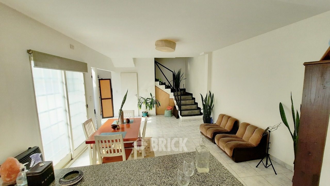 VELASCO, JUAN RAMIREZ DE al 1100 Piso 1 9