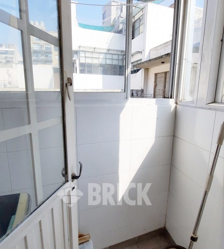 VELASCO, JUAN RAMIREZ DE al 1100 Piso 1 11