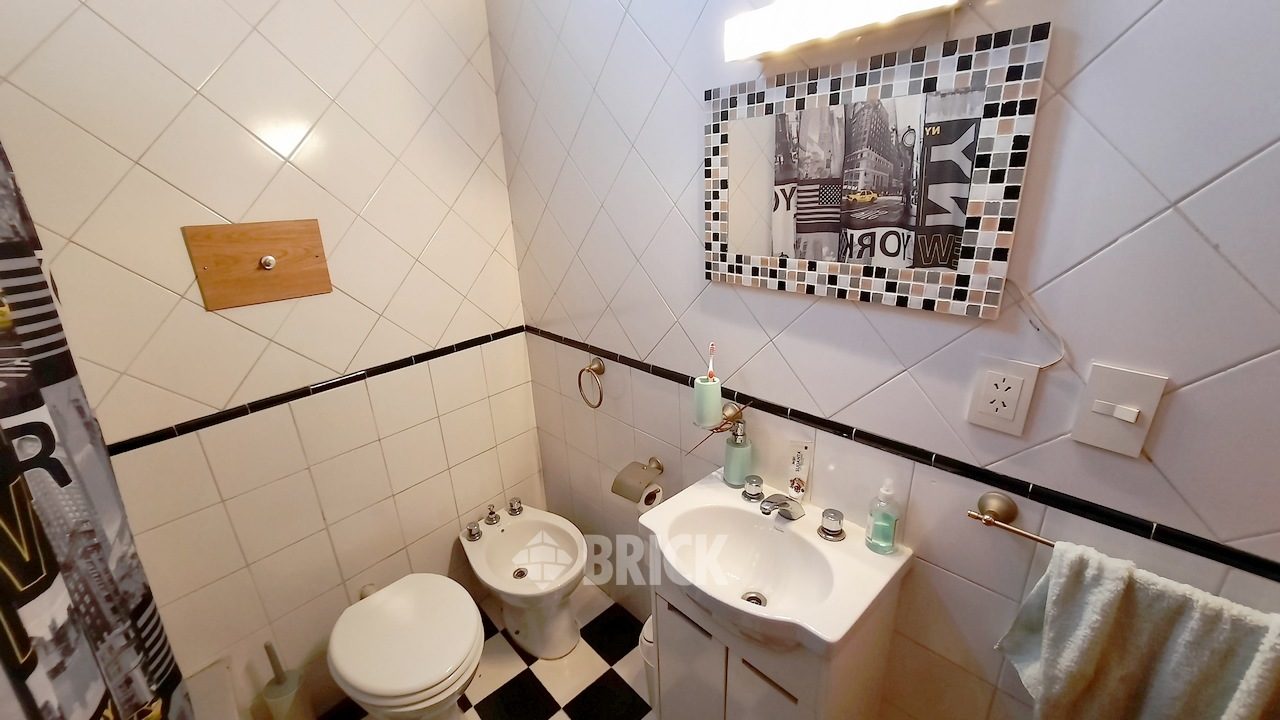 VELASCO, JUAN RAMIREZ DE al 1100 Piso 1 21