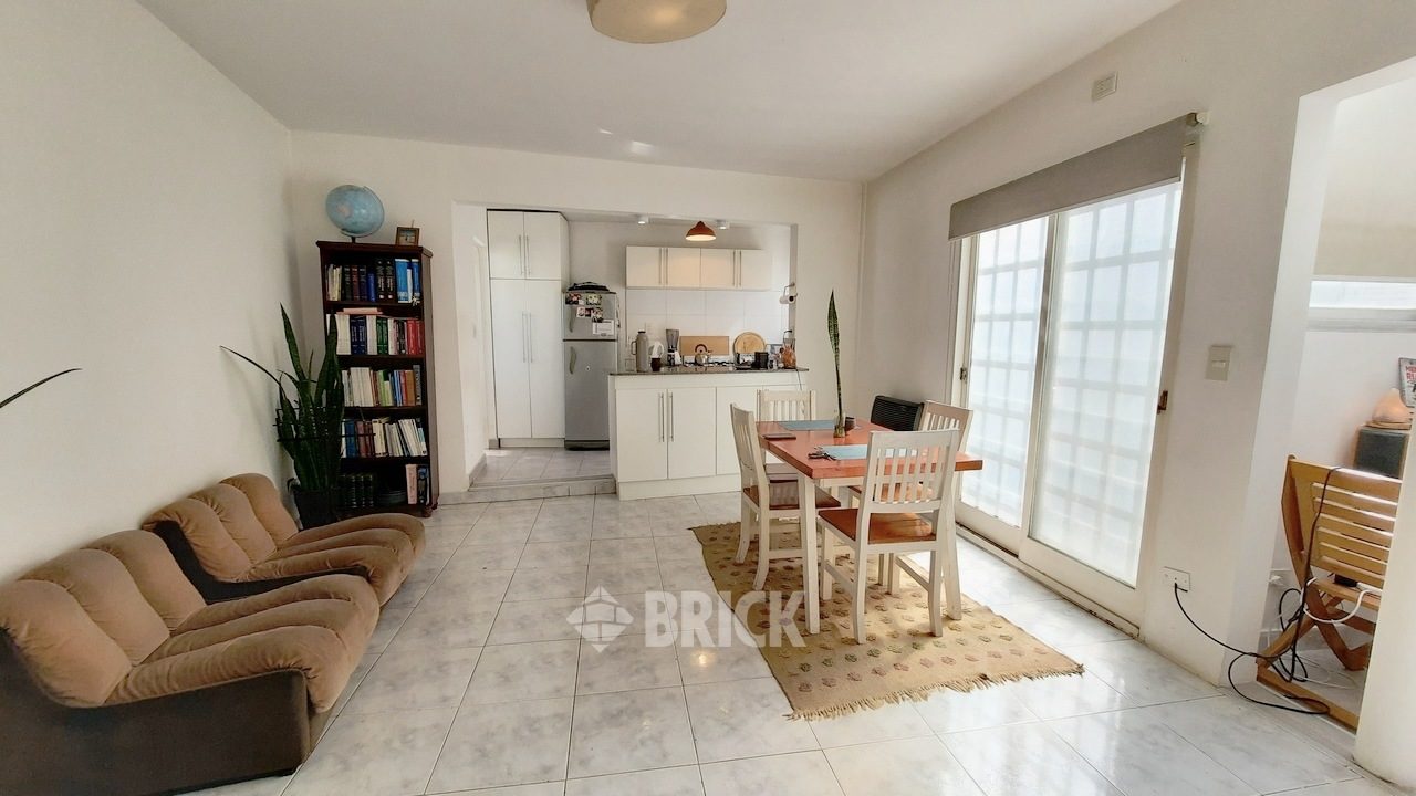 VELASCO, JUAN RAMIREZ DE al 1100 Piso 1 2