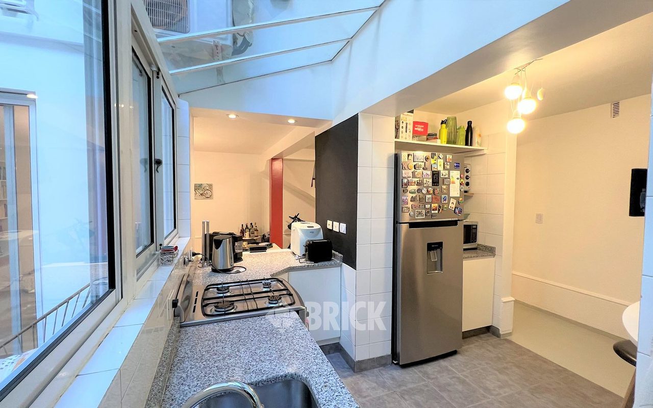 JUNCAL al 2700 Piso PB 15