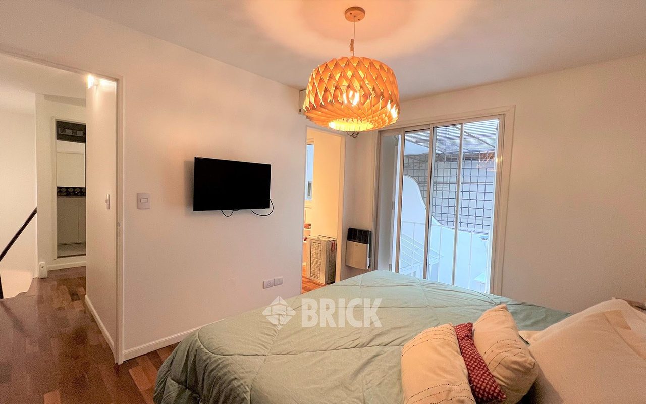 JUNCAL al 2700 Piso PB 26