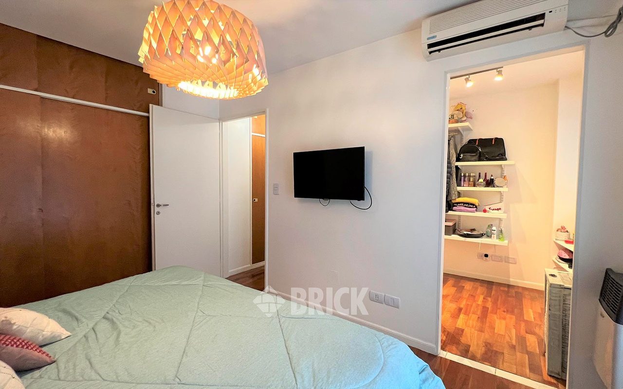 JUNCAL al 2700 Piso PB 27