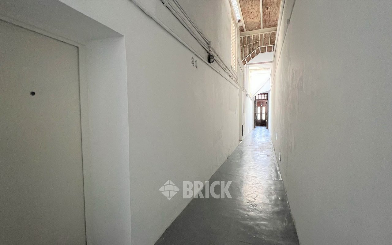 JUNCAL al 2700 Piso PB 31